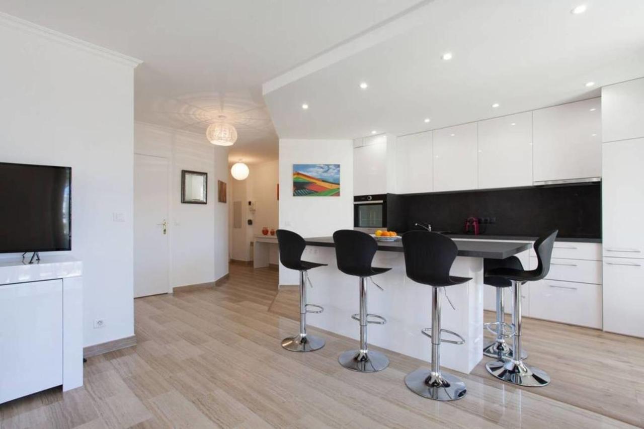 3-Room Apartment With Terrace In Palm Beach Канны Экстерьер фото