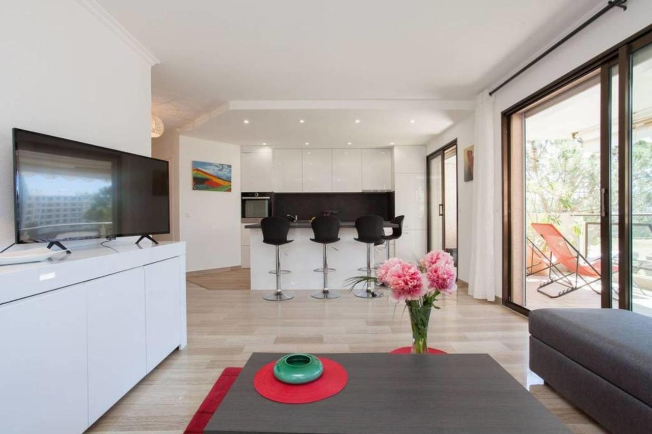 3-Room Apartment With Terrace In Palm Beach Канны Экстерьер фото